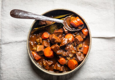 Dyondza ku sweka Beef Stew hi ndlela ya manguva lawa